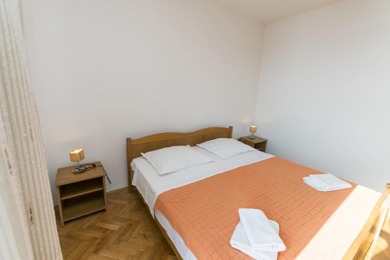 Apartments Jere Stipe プリモシュテン エクステリア 写真